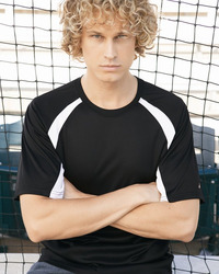 Men's B-Core Hook T-Shirt